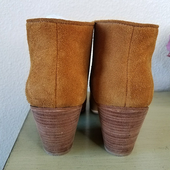 Rachel Comey Mars Nubuck Suede Leather Stack Heel Camel Ankle Booties - Picture 3 of 10